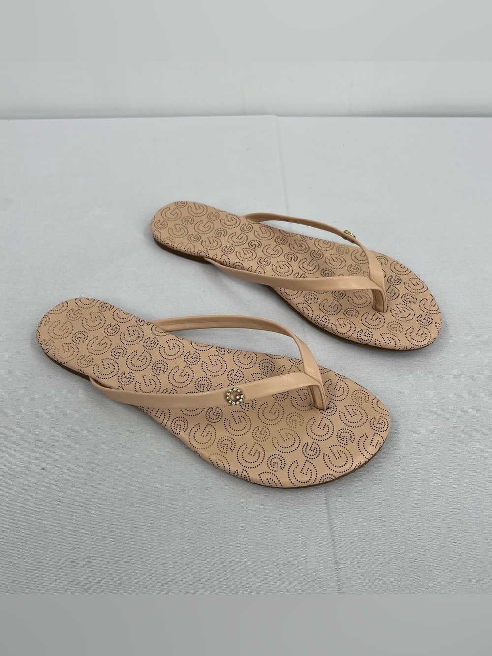Nude logo Print rhinestone Resort Flip Flop Sandals 7 Beach Vacation travel